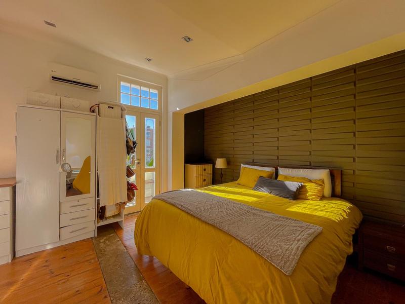 2 Bedroom Property for Sale in Green Point Western Cape